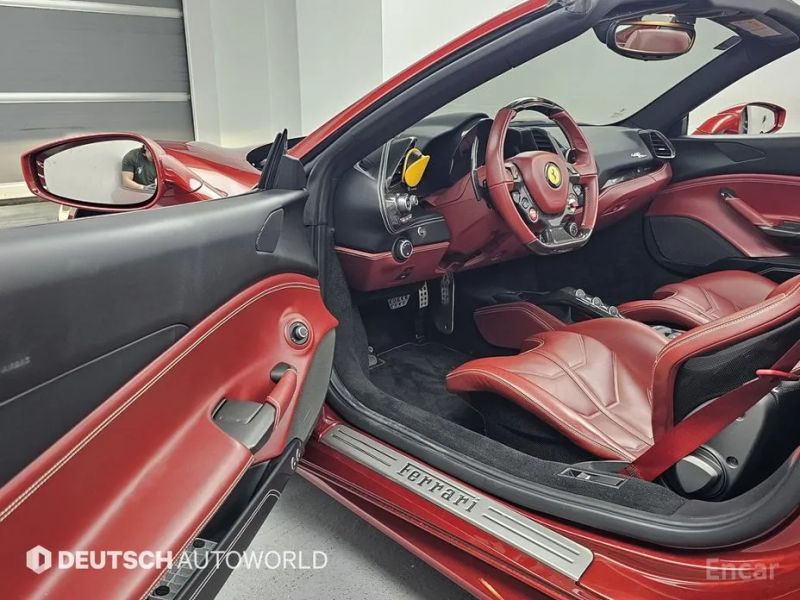 Ferrari 488