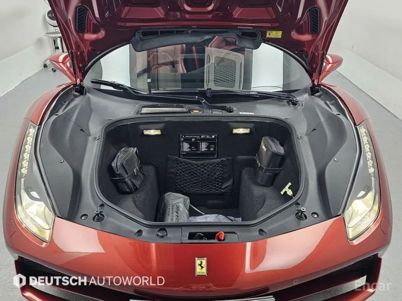 Ferrari 488