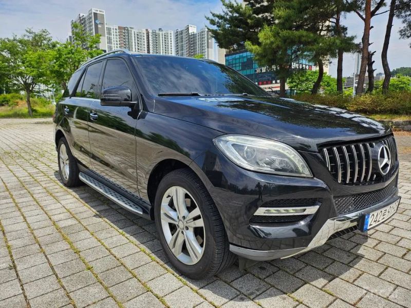Mercedes-Benz M-class