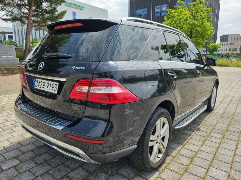Mercedes-Benz M-class