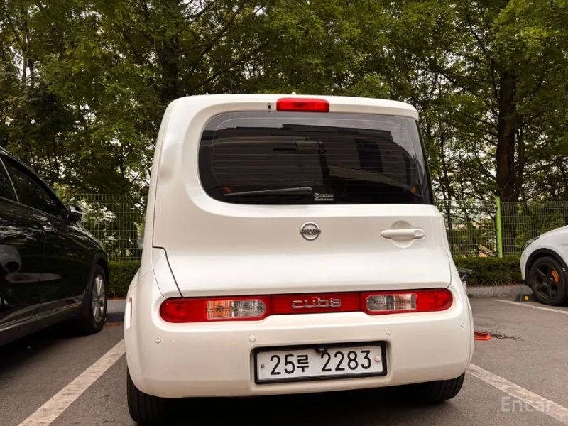 Nissan Cube