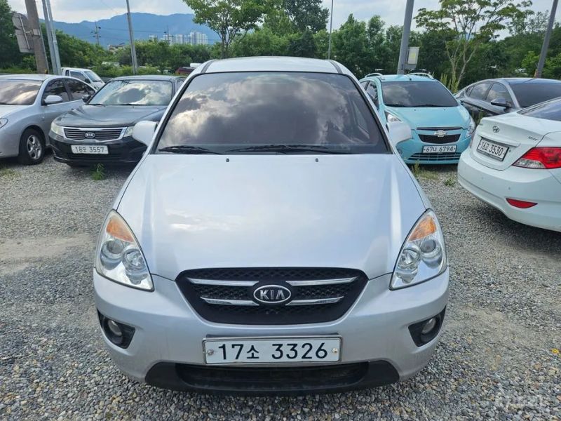 Kia Carens