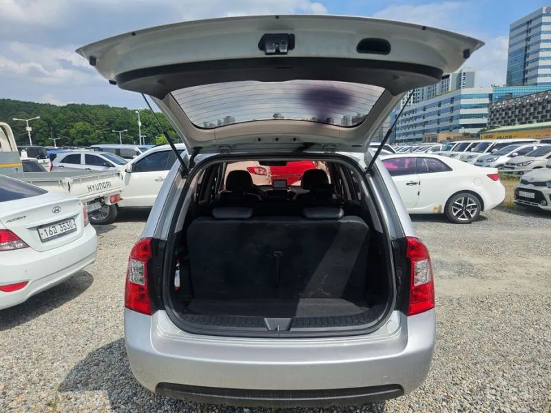 Kia Carens
