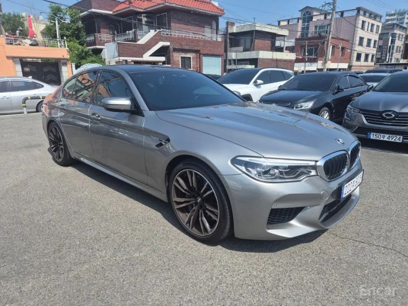 BMW M5