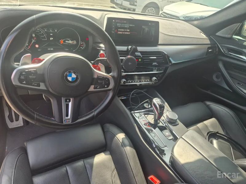 BMW M5