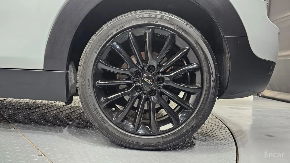 Mini clubman