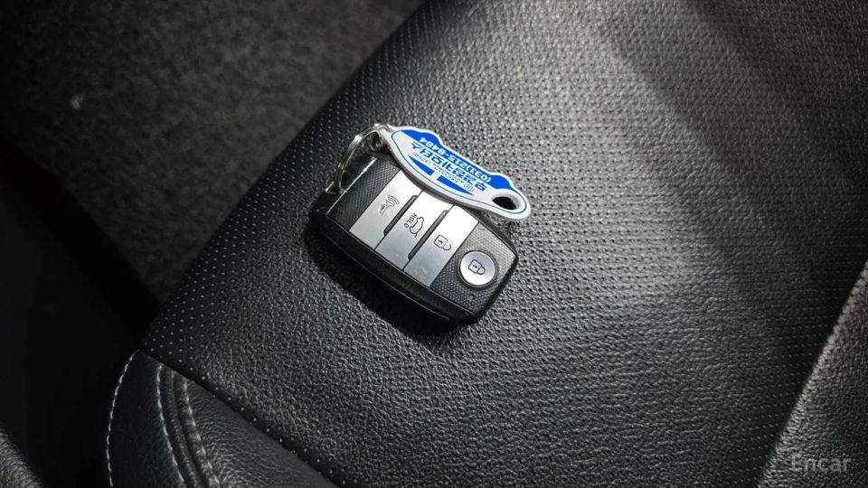 Kia Carens