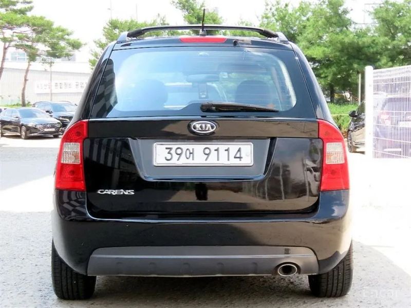 Kia Carens