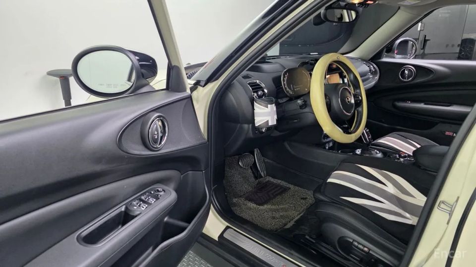 Mini clubman