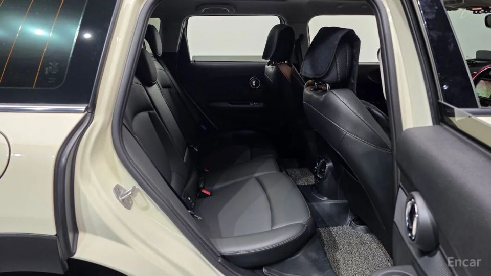 Mini clubman