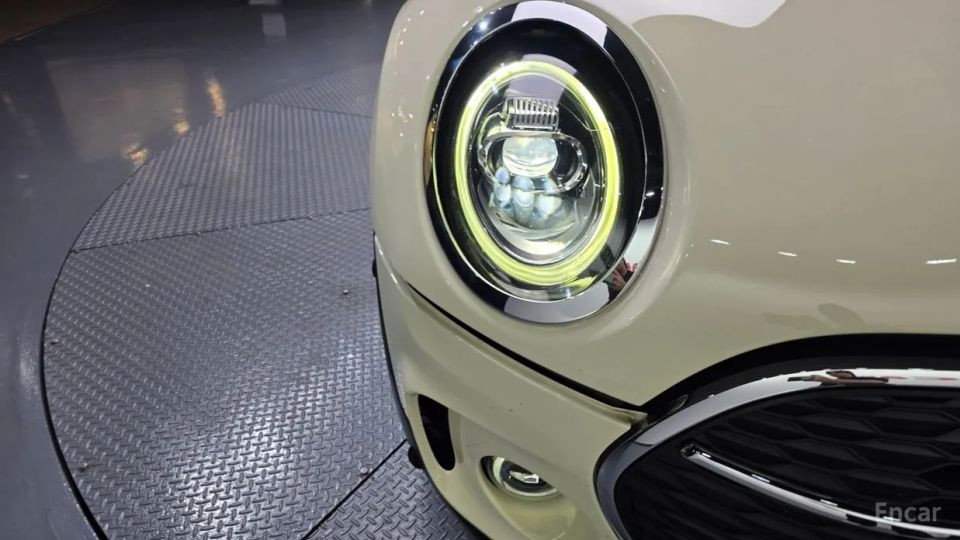 Mini clubman