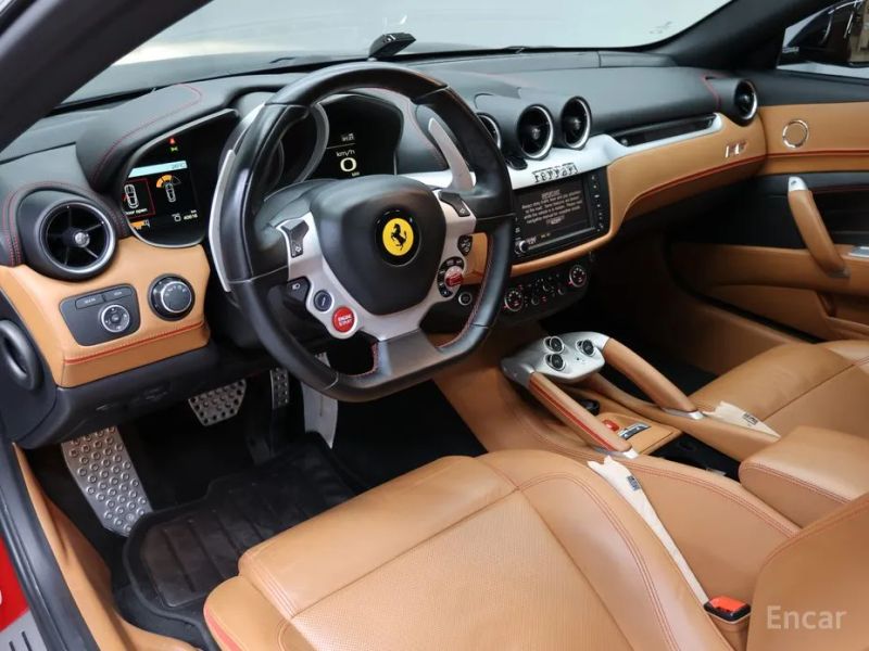 Ferrari FF