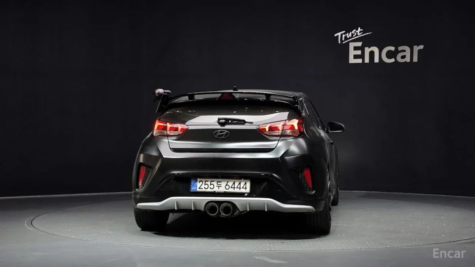 Hyundai Veloster