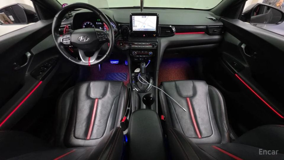 Hyundai Veloster
