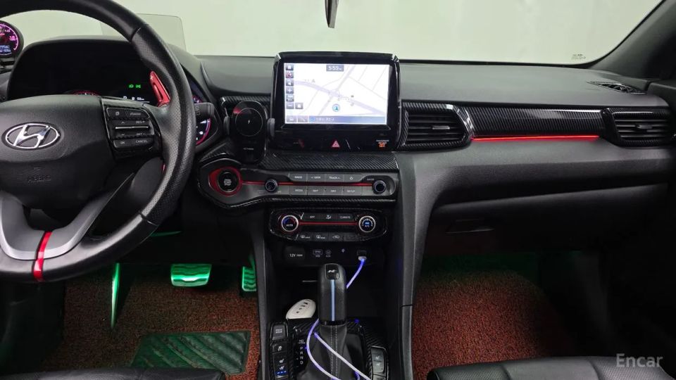 Hyundai Veloster