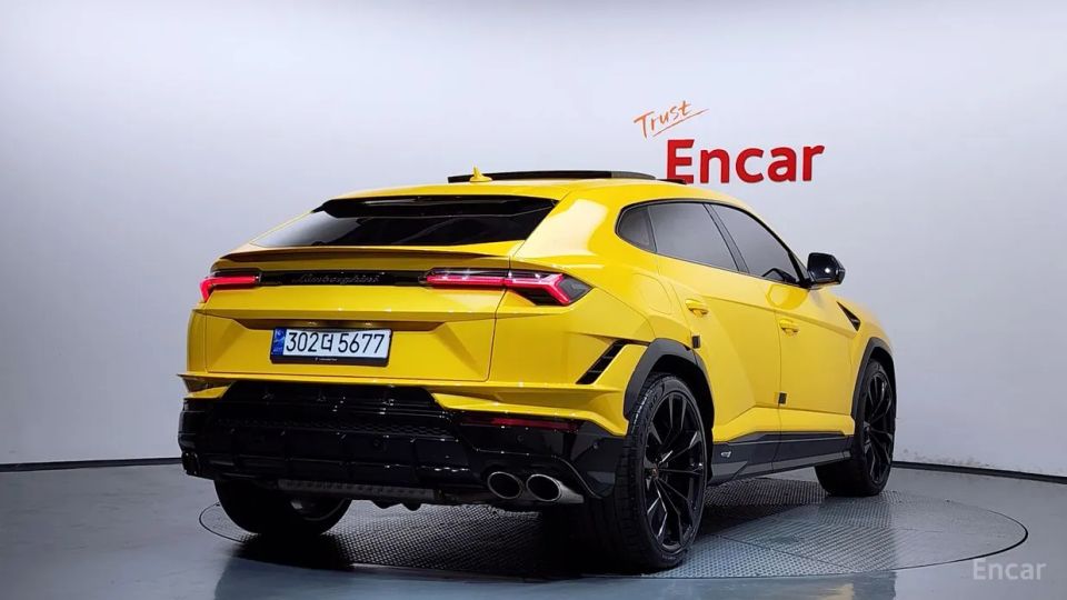 Lamborghini urus
