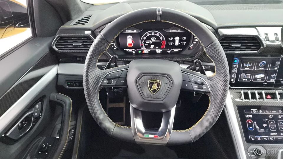 Lamborghini urus