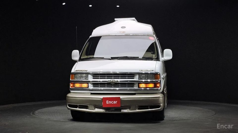Chevrolet Chevy Van