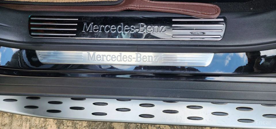 Mercedes-Benz M-class