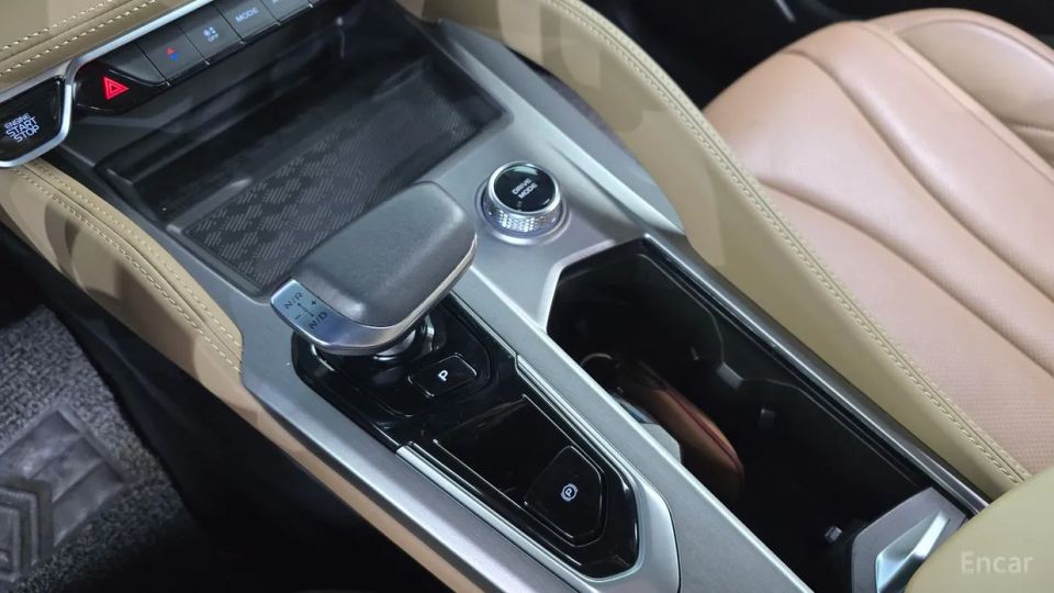 Renault-KoreaSamsung Grand Koleos