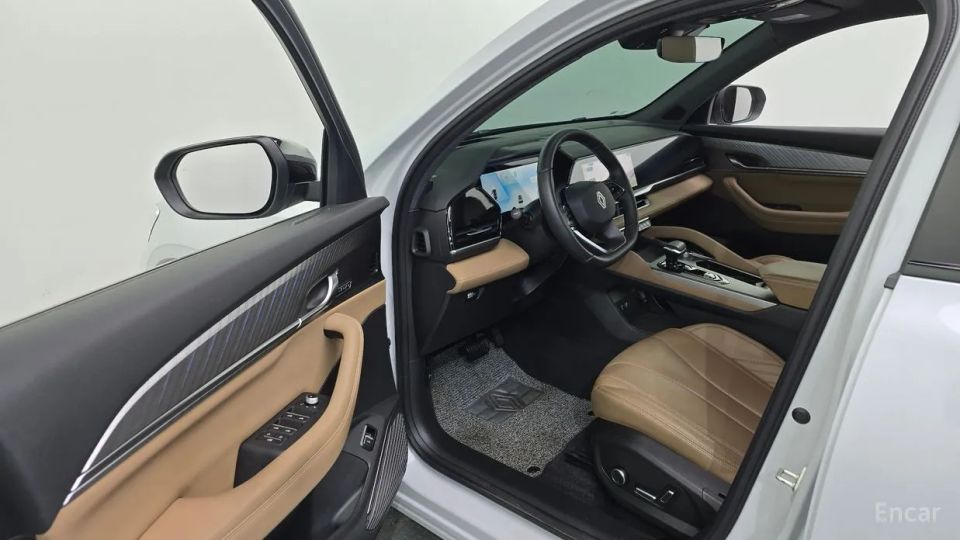 Renault-KoreaSamsung Grand Koleos