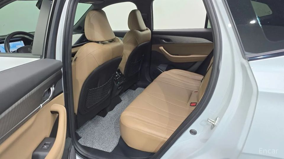 Renault-KoreaSamsung Grand Koleos