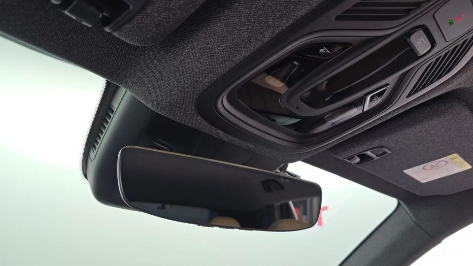 Renault-KoreaSamsung Grand Koleos