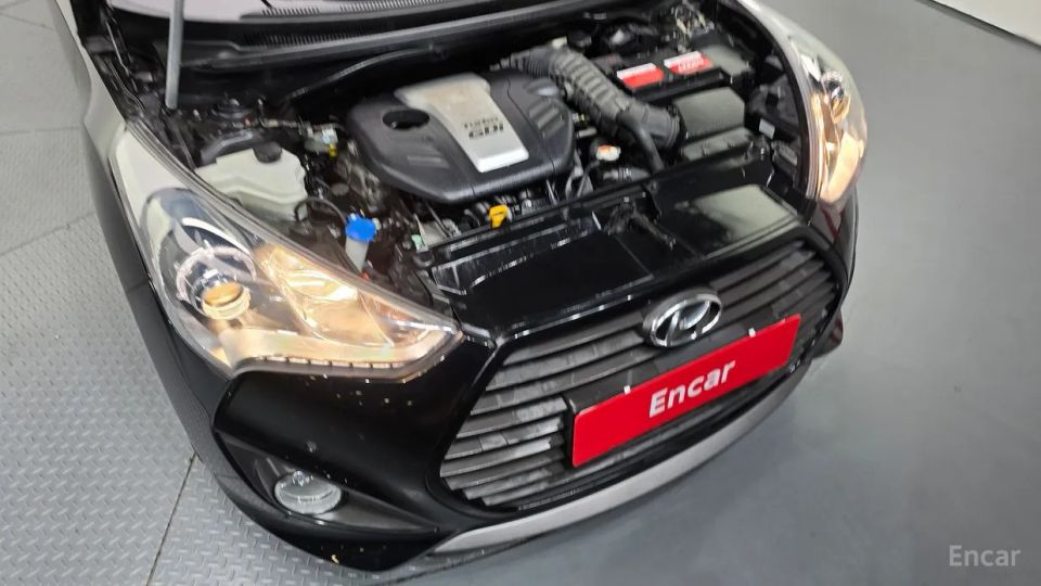 Hyundai Veloster