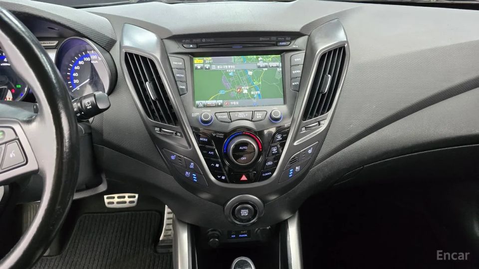 Hyundai Veloster