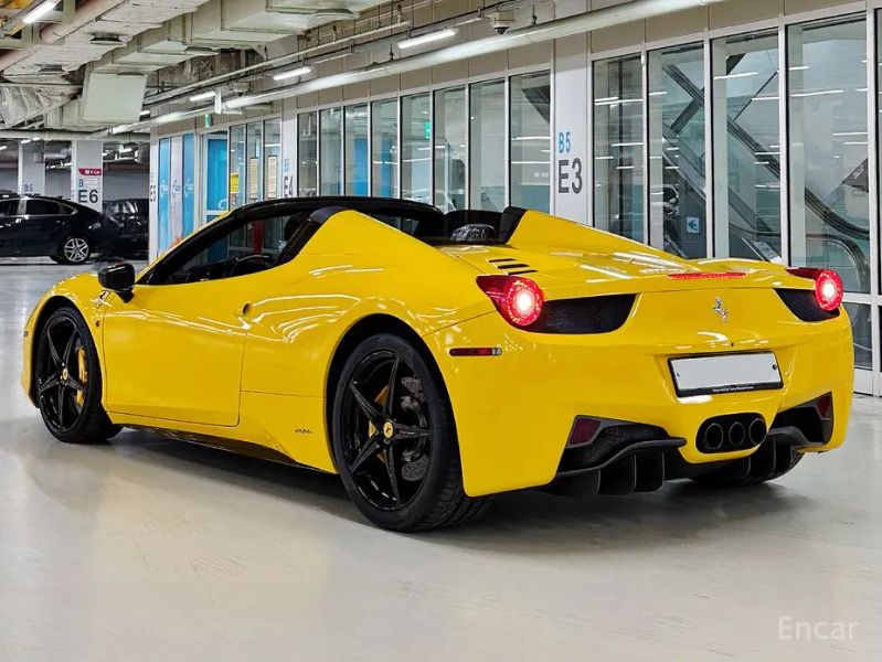 Ferrari 458