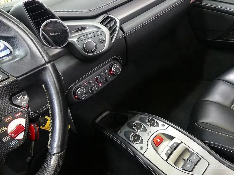 Ferrari 458