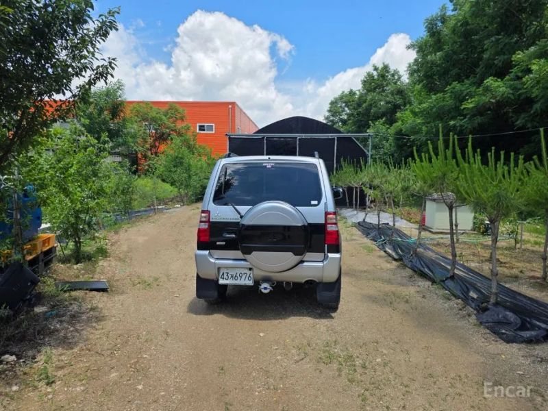 Mitsubishi Pajero