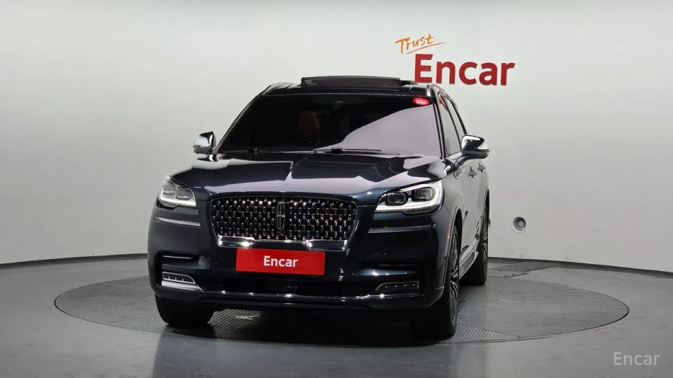 Lincoln Aviator
