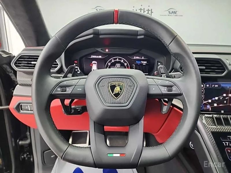 Lamborghini urus