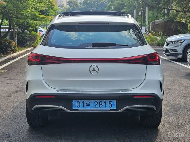 Mercedes-Benz EQA
