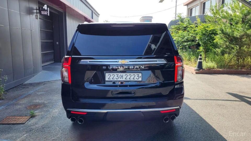 Chevrolet Surburban
