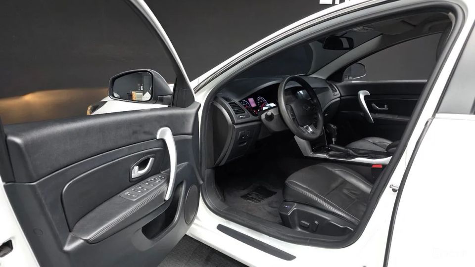 Renault-KoreaSamsung SM5