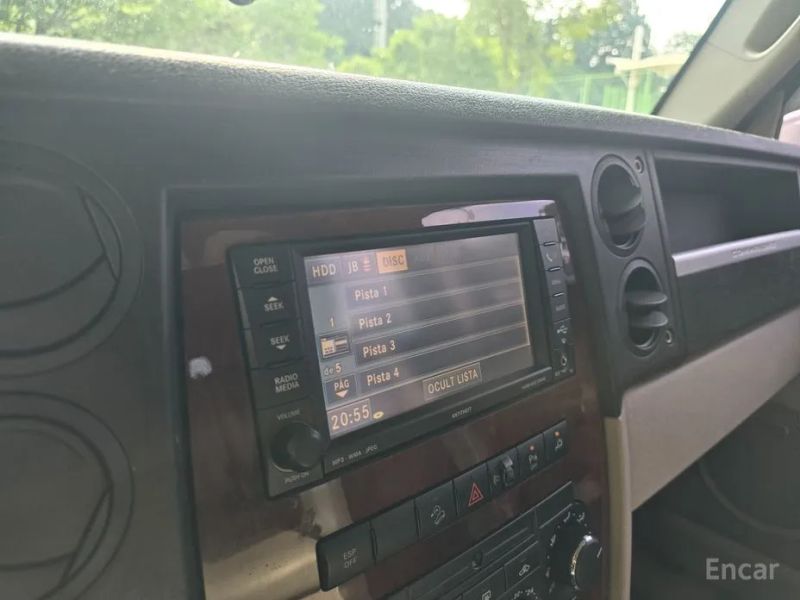 Jeep commander