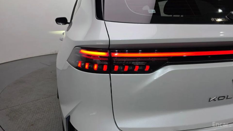 Renault-KoreaSamsung Grand Koleos