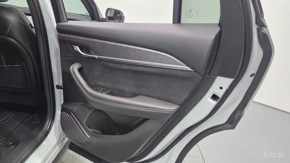 Renault-KoreaSamsung Grand Koleos