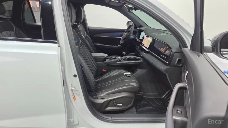 Renault-KoreaSamsung Grand Koleos