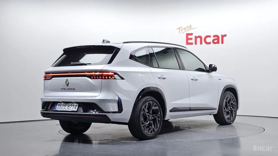 Renault-KoreaSamsung Grand Koleos