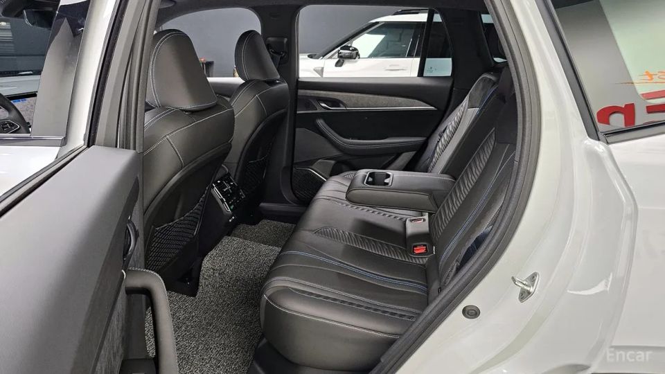 Renault-KoreaSamsung Grand Koleos
