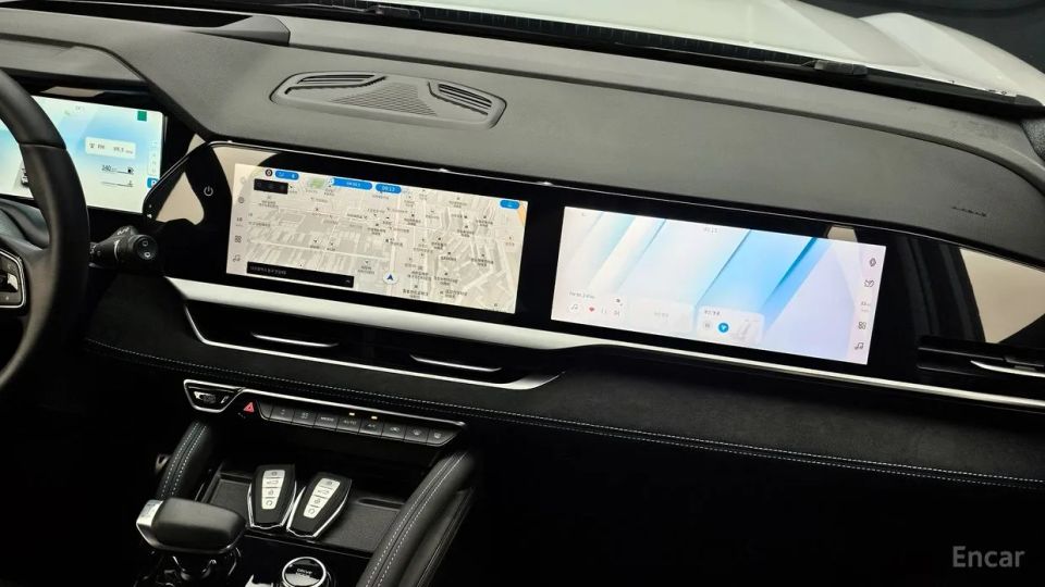 Renault-KoreaSamsung Grand Koleos