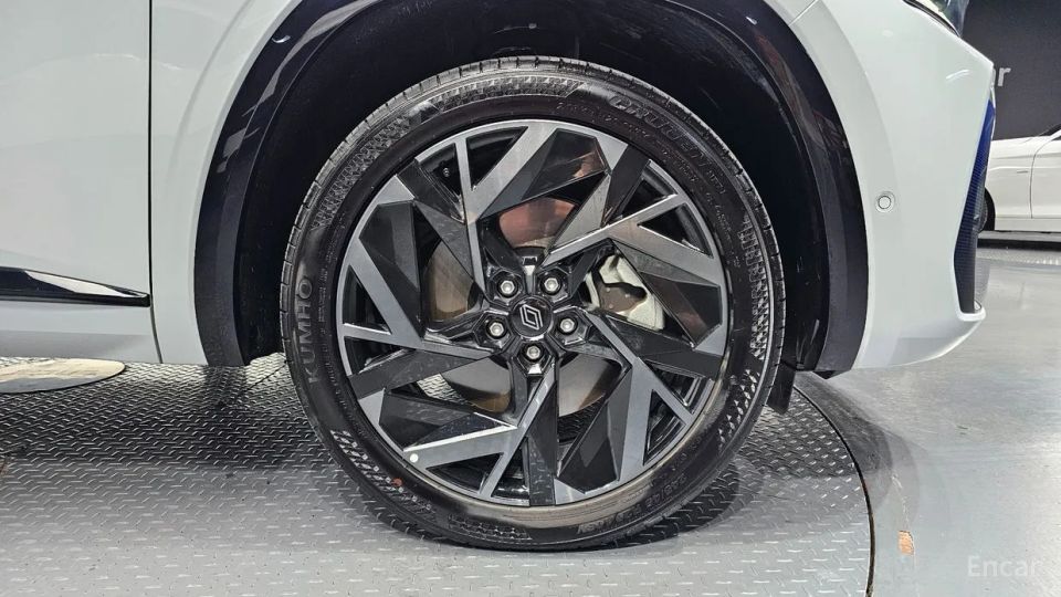 Renault-KoreaSamsung Grand Koleos