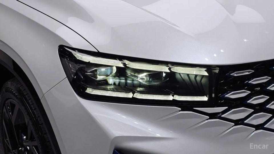 Renault-KoreaSamsung Grand Koleos