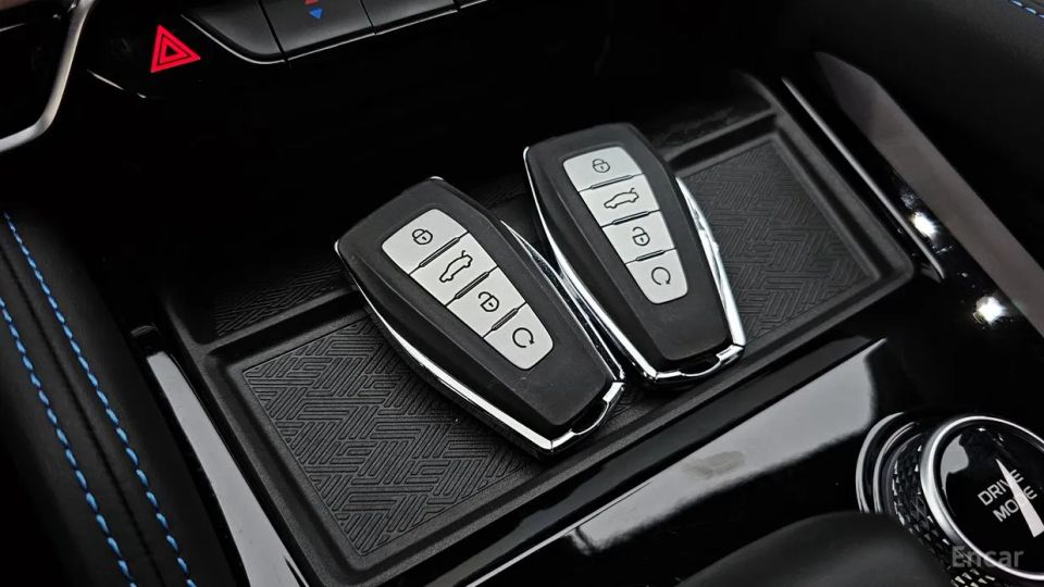 Renault-KoreaSamsung Grand Koleos