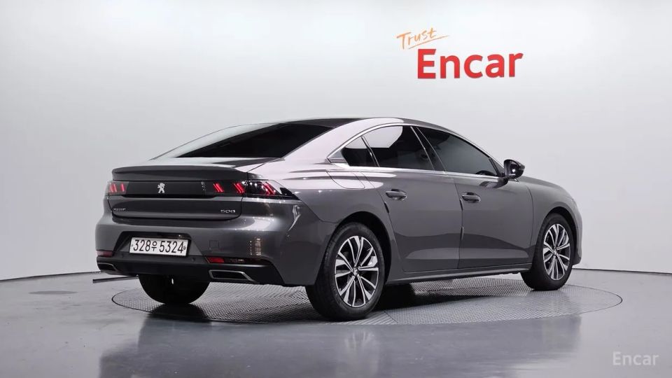 Peugeot 508