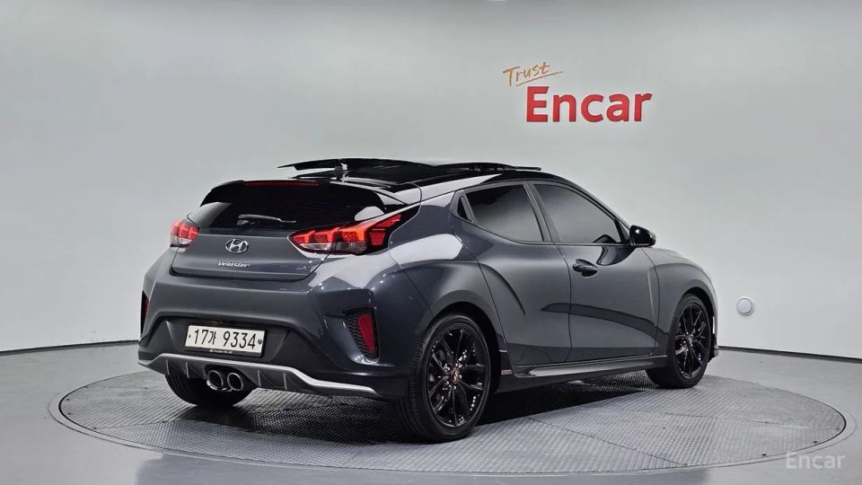 Hyundai Veloster