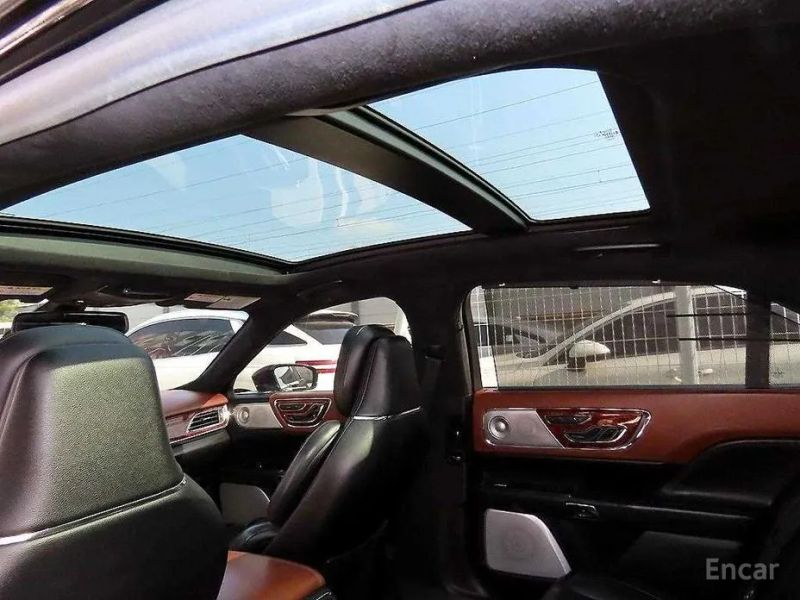 Lincoln Continental